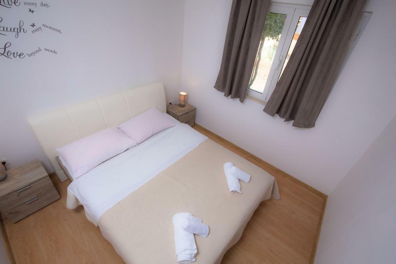 Apartamento Dagulo Primošten Exterior foto